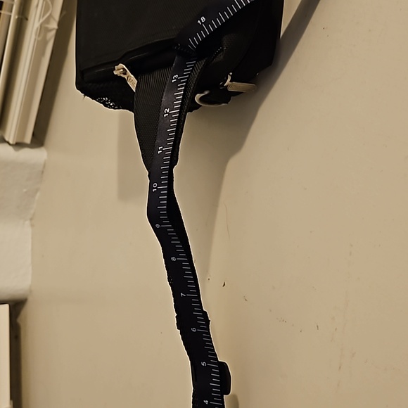 Vintage 2000s Pokémon Gold and Silver Gameboy Bag Fanny Pack - Picture 14 of 15